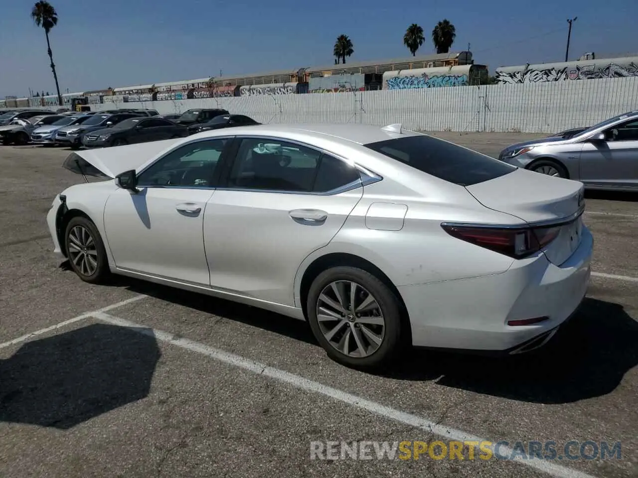 2 Photograph of a damaged car 58ABZ1B1XKU042461 LEXUS ES350 2019