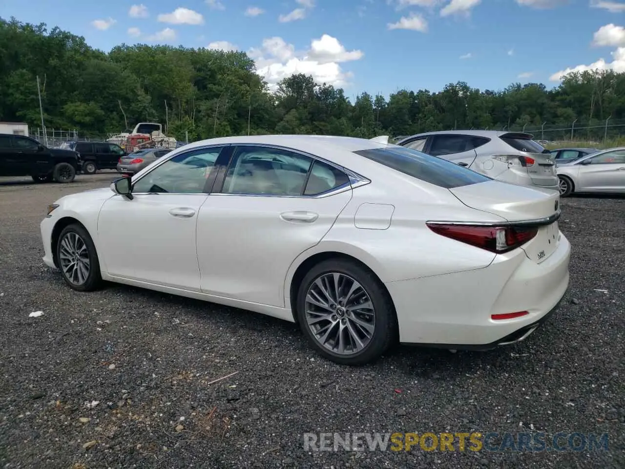 2 Photograph of a damaged car 58ABZ1B1XKU043447 LEXUS ES350 2019