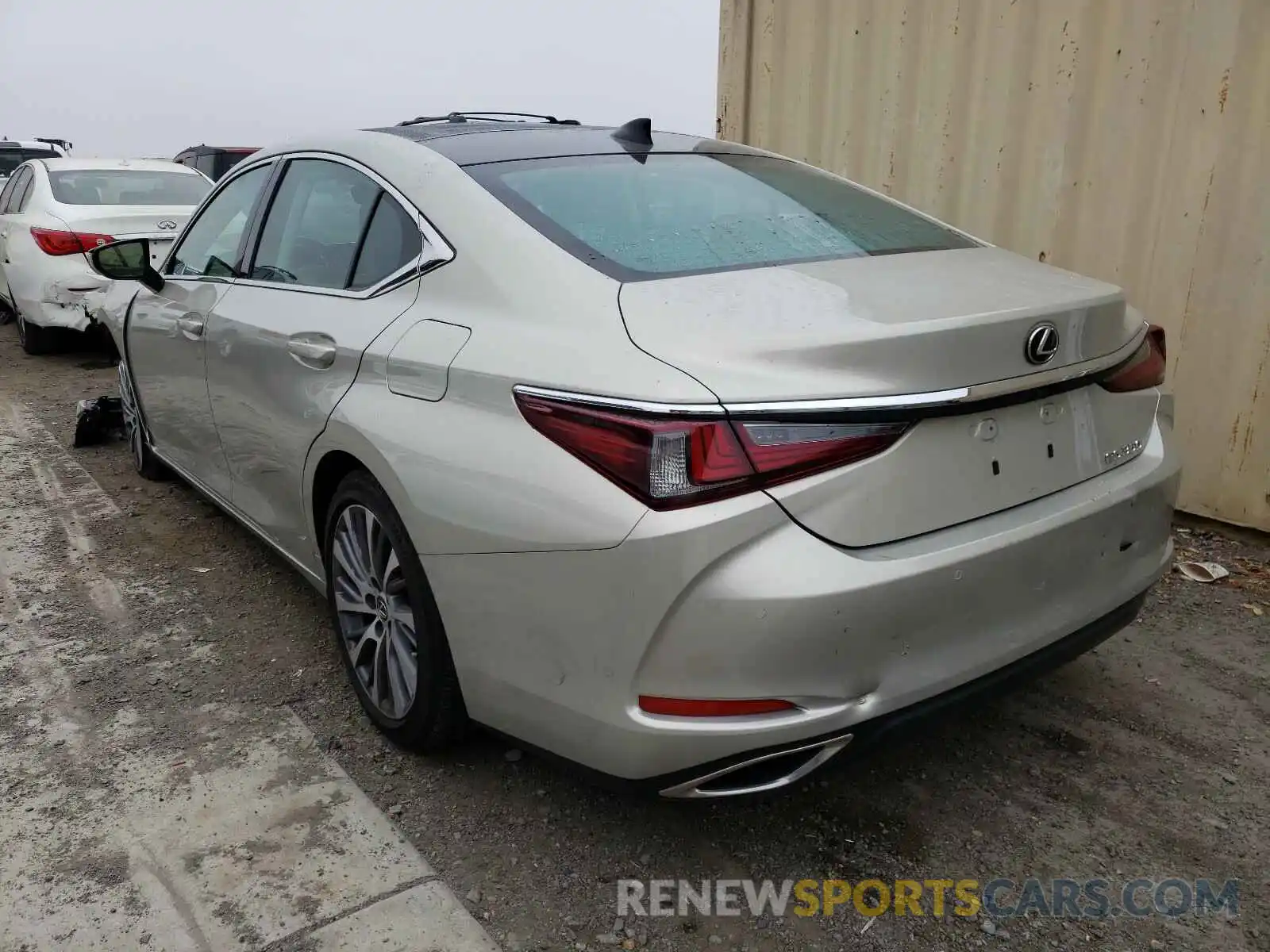 3 Photograph of a damaged car 58ABZ1B1XKU045277 LEXUS ES350 2019