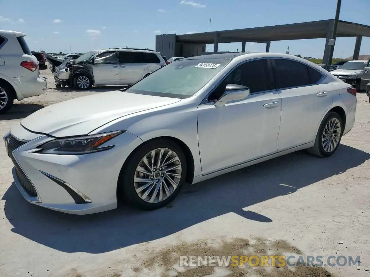 1 Photograph of a damaged car 58ABZ1B1XKU048616 LEXUS ES350 2019