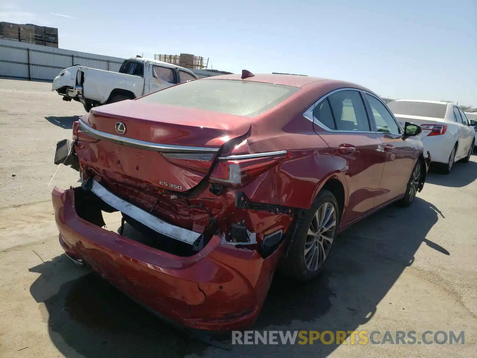 4 Photograph of a damaged car JTHBZ1B12K2003871 LEXUS ES350 2019