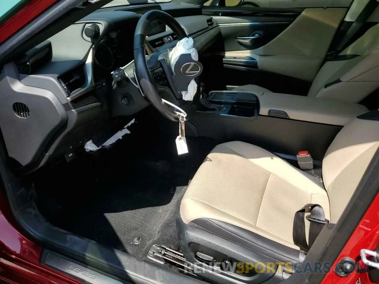7 Photograph of a damaged car JTHBZ1B1XK2004024 LEXUS ES350 2019