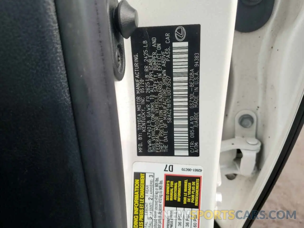 13 Photograph of a damaged car 58ACZ1B17LU073527 LEXUS ES350 2020