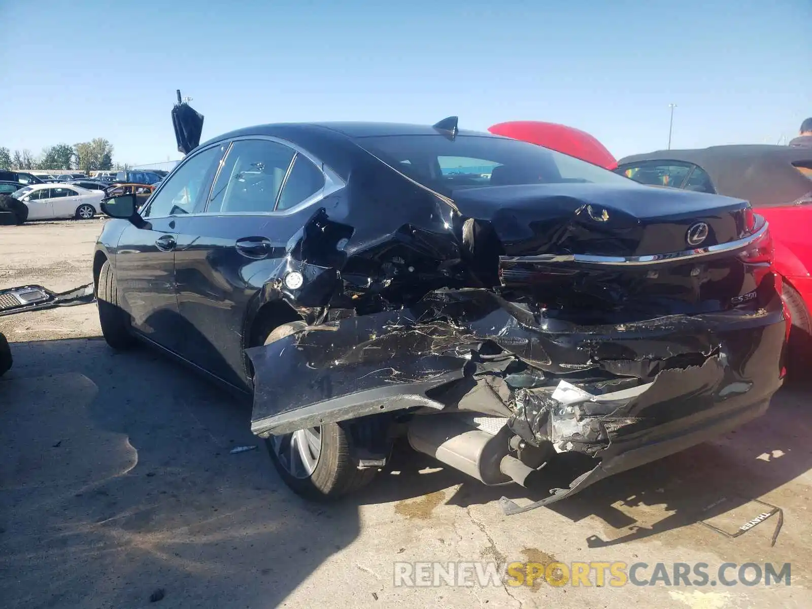 3 Photograph of a damaged car 58ADZ1B10LU051969 LEXUS ES350 2020