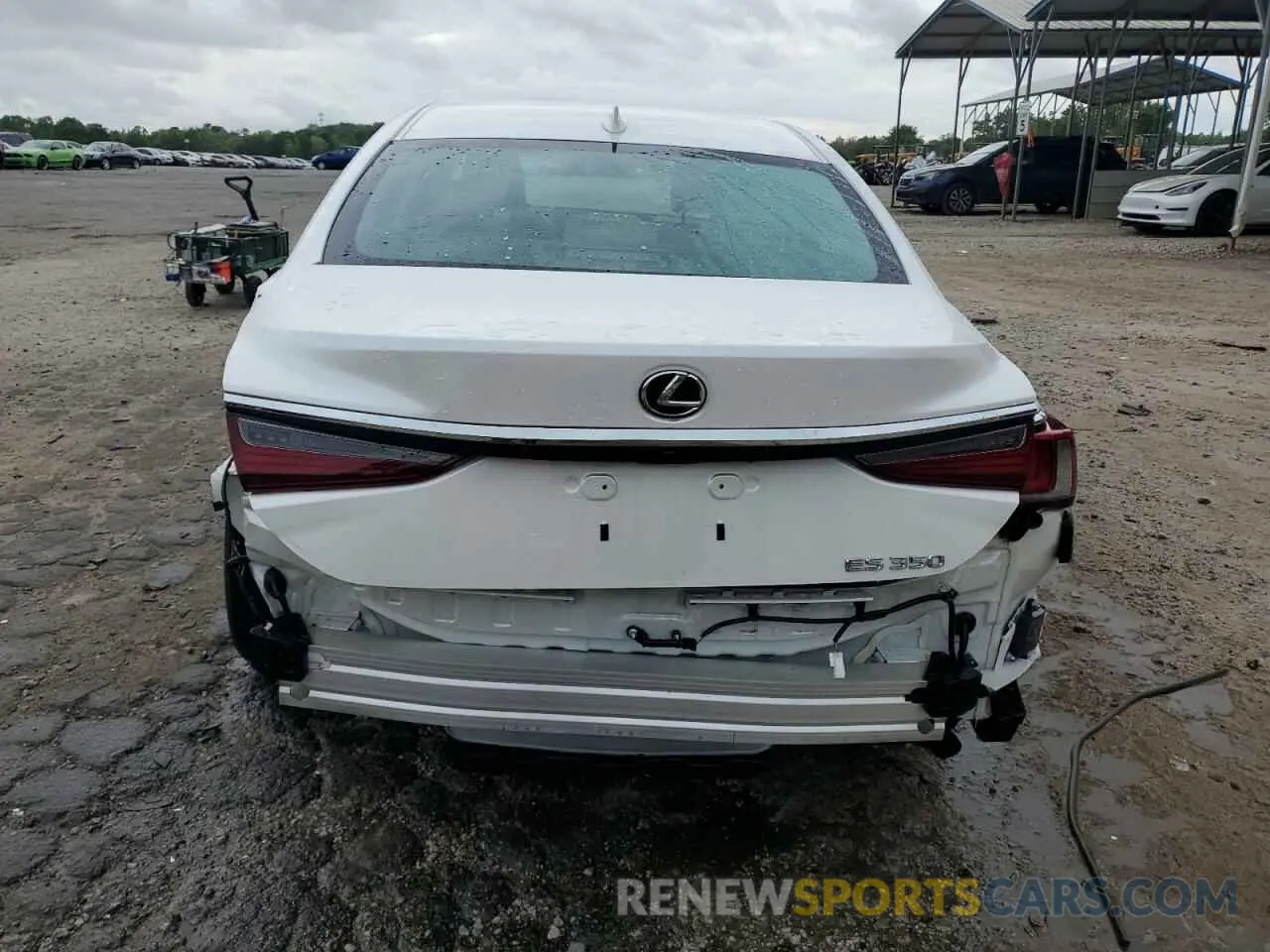 6 Photograph of a damaged car 58ADZ1B10LU069615 LEXUS ES350 2020