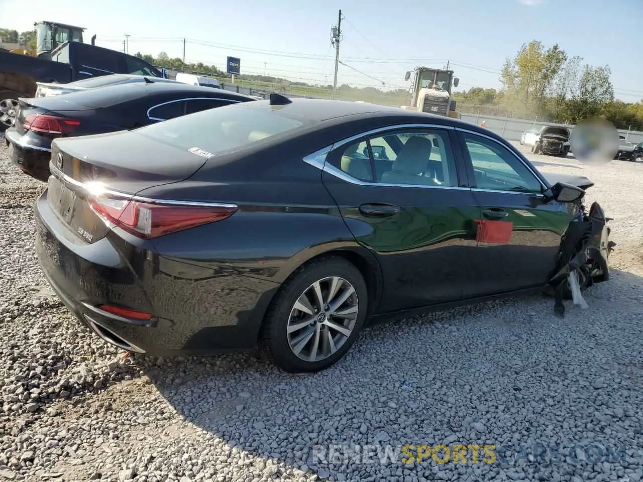 3 Photograph of a damaged car 58ADZ1B10LU071882 LEXUS ES350 2020
