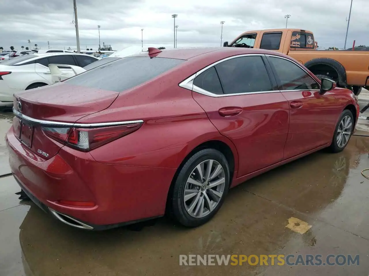 3 Photograph of a damaged car 58ADZ1B11LU057313 LEXUS ES350 2020