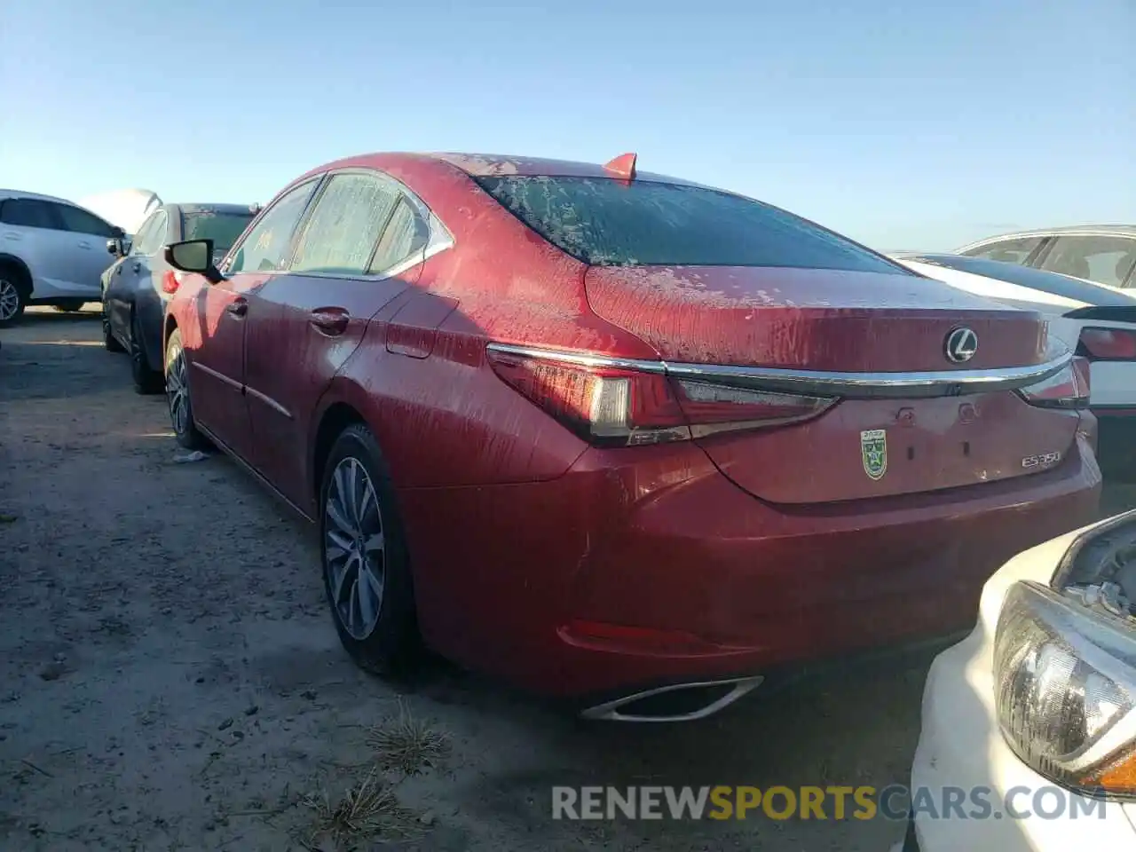 3 Photograph of a damaged car 58ADZ1B11LU073169 LEXUS ES350 2020