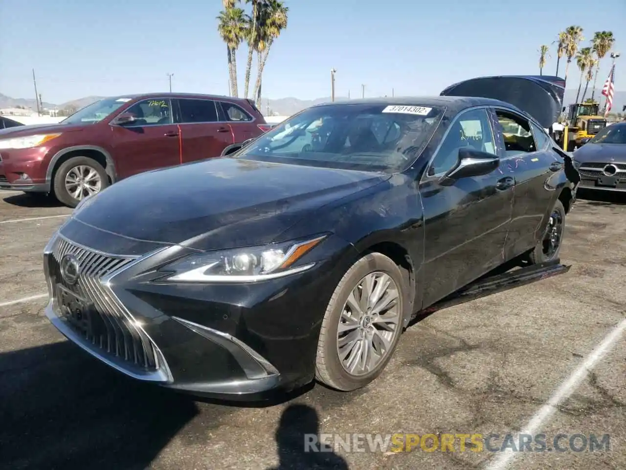 2 Photograph of a damaged car 58ADZ1B12LU056705 LEXUS ES350 2020