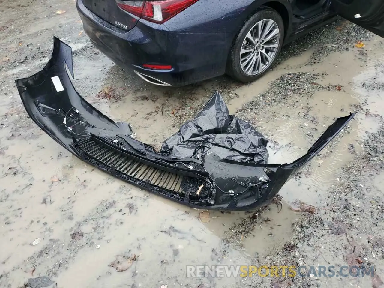 12 Photograph of a damaged car 58ADZ1B12LU068983 LEXUS ES350 2020