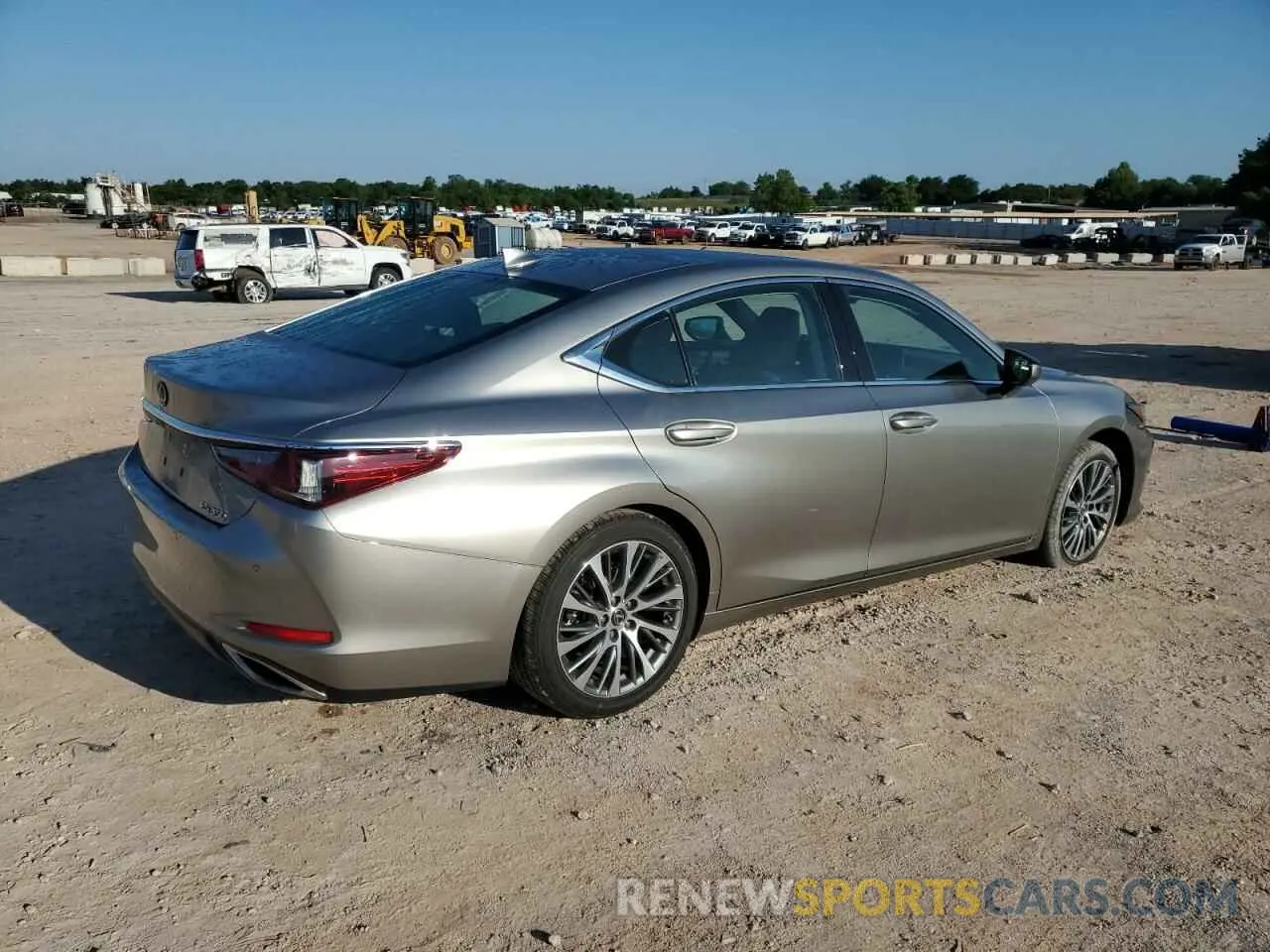3 Photograph of a damaged car 58ADZ1B13LU074422 LEXUS ES350 2020