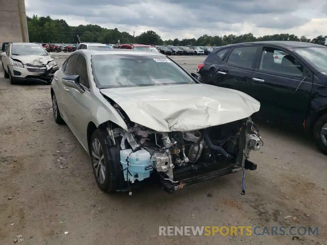 9 Photograph of a damaged car 58ADZ1B14LU061727 LEXUS ES350 2020