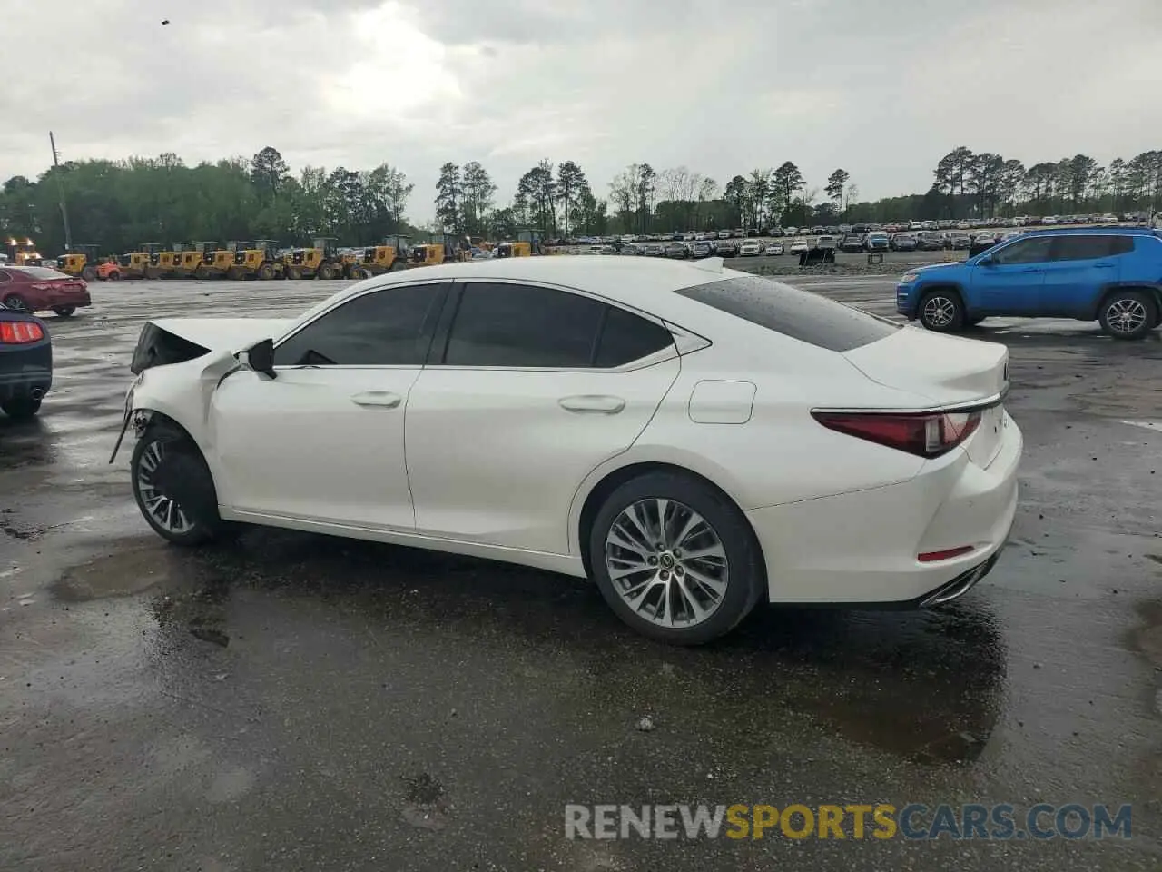 2 Photograph of a damaged car 58ADZ1B14LU063350 LEXUS ES350 2020