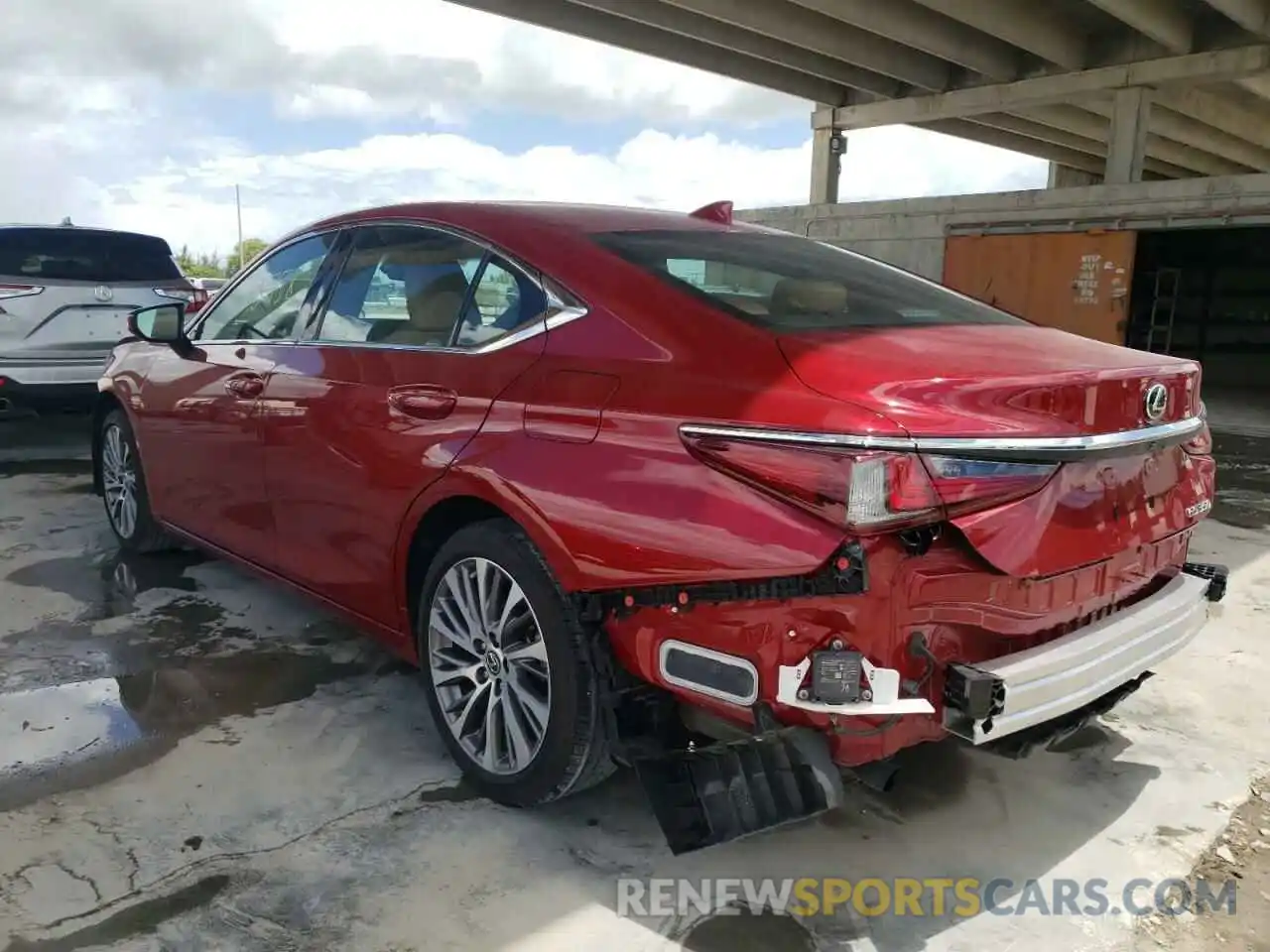 3 Photograph of a damaged car 58ADZ1B16LU055654 LEXUS ES350 2020