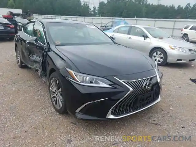 1 Photograph of a damaged car 58ADZ1B16LU058408 LEXUS ES350 2020