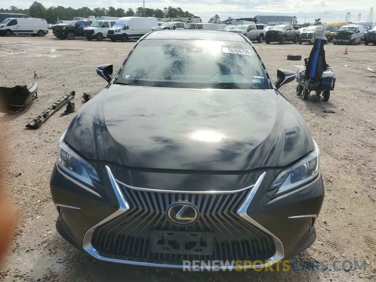 5 Photograph of a damaged car 58ADZ1B16LU070039 LEXUS ES350 2020