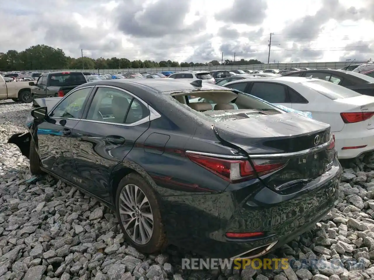 3 Photograph of a damaged car 58ADZ1B18LU052125 LEXUS ES350 2020