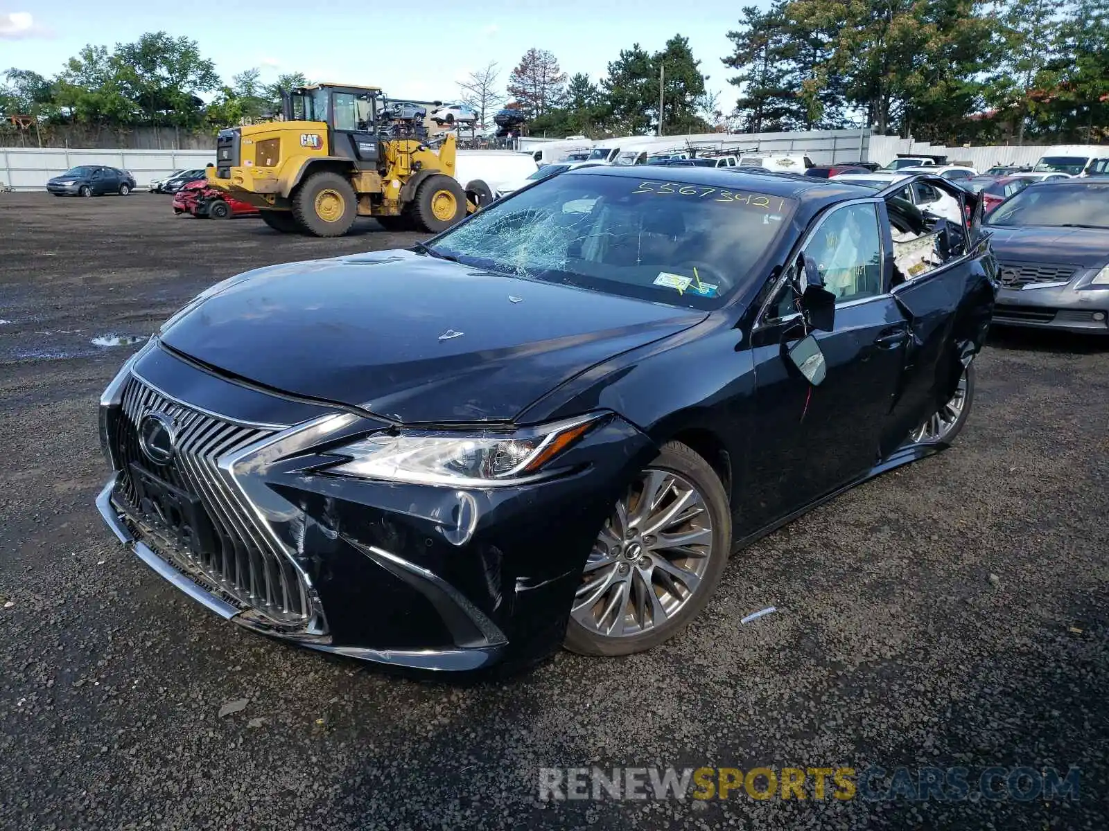 2 Photograph of a damaged car 58ADZ1B18LU071516 LEXUS ES350 2020