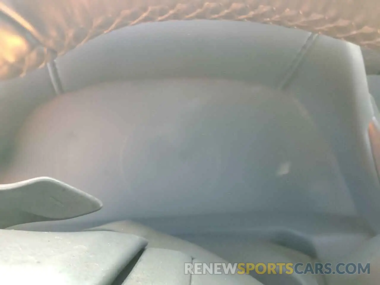 9 Photograph of a damaged car 58ADZ1B18LU076327 LEXUS ES350 2020
