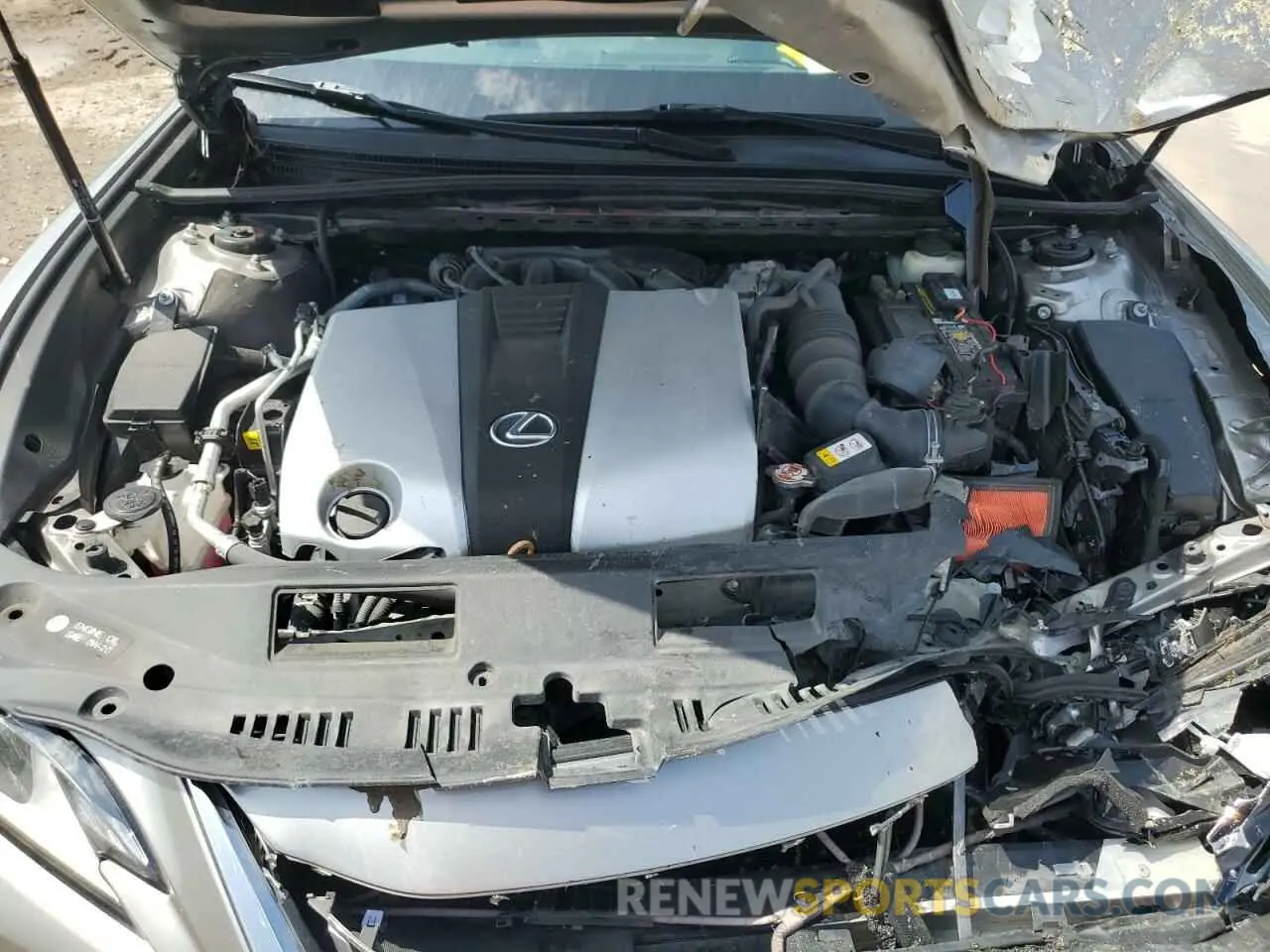 11 Photograph of a damaged car 58ADZ1B19LU080967 LEXUS ES350 2020