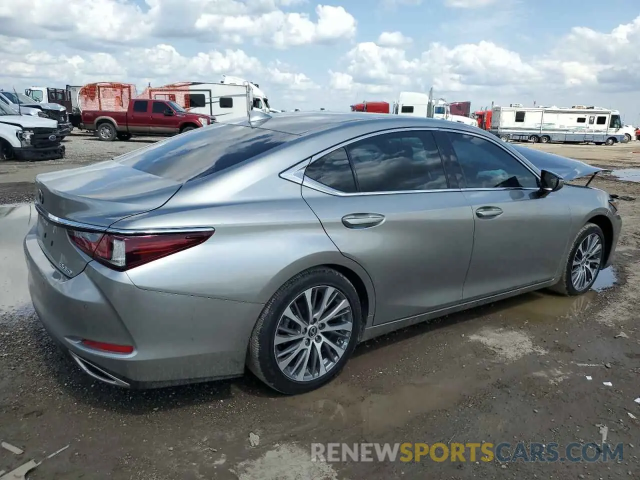 3 Photograph of a damaged car 58ADZ1B19LU080967 LEXUS ES350 2020