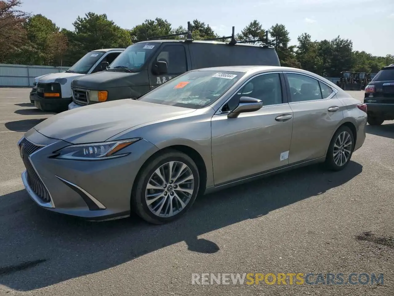 1 Photograph of a damaged car 58ADZ1B1XLU052966 LEXUS ES350 2020