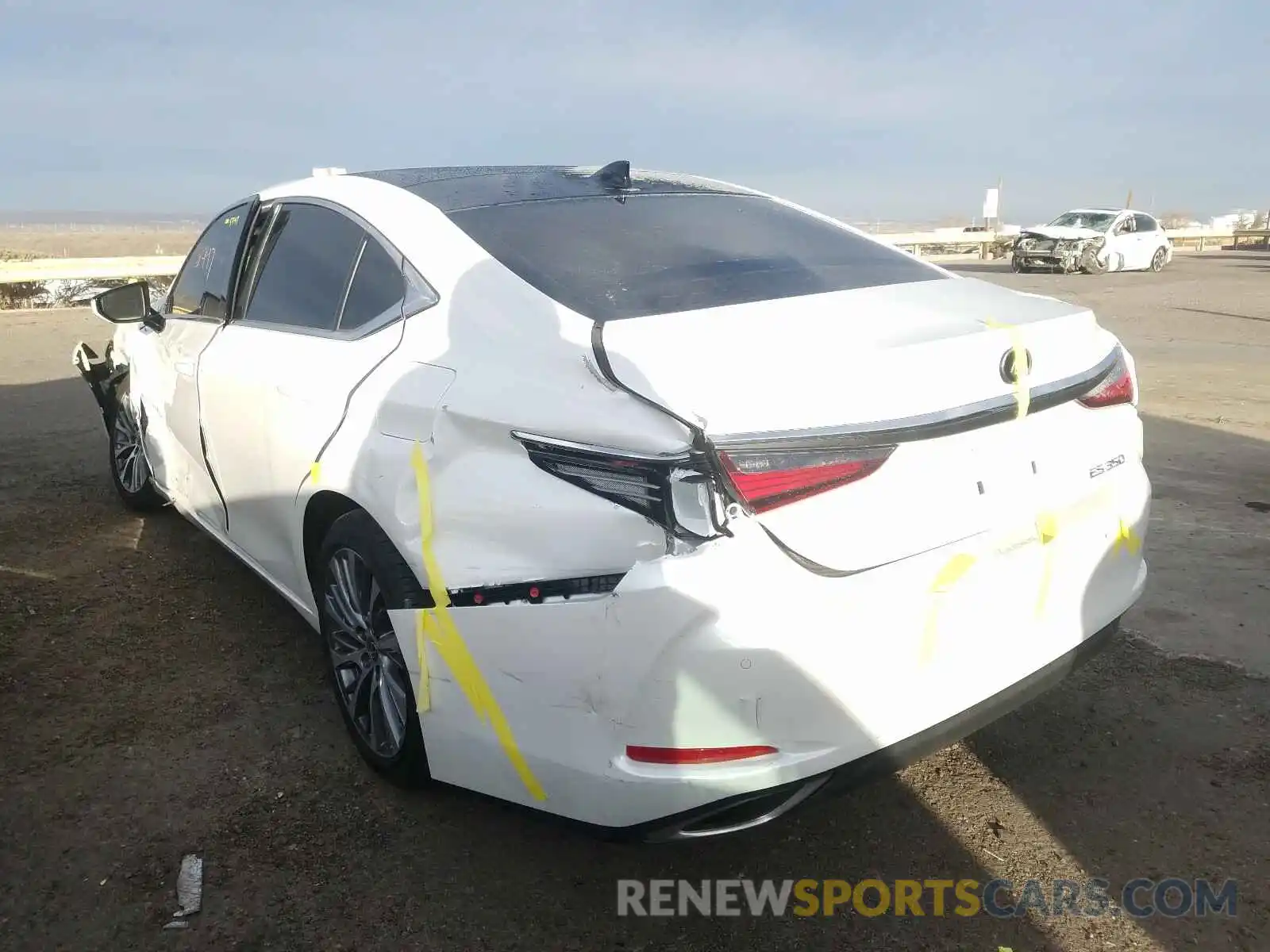 3 Photograph of a damaged car 58ADZ1B1XLU070299 LEXUS ES350 2020