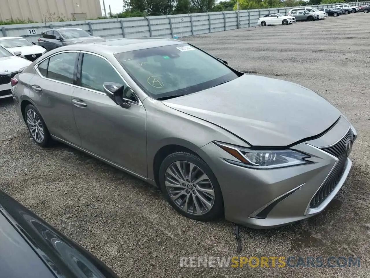 4 Photograph of a damaged car 58ADZ1B1XLU075504 LEXUS ES350 2020
