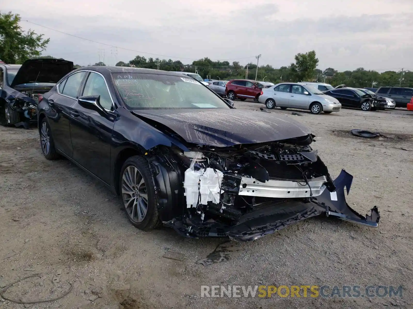 1 Photograph of a damaged car 58ADZ1B1XLU080427 LEXUS ES350 2020