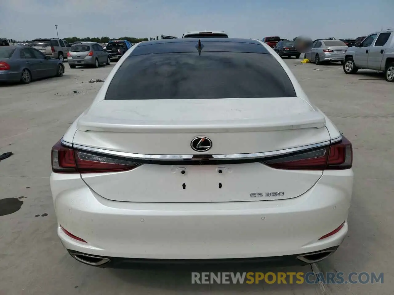 6 Photograph of a damaged car 58AEZ1B11LU078506 LEXUS ES350 2020