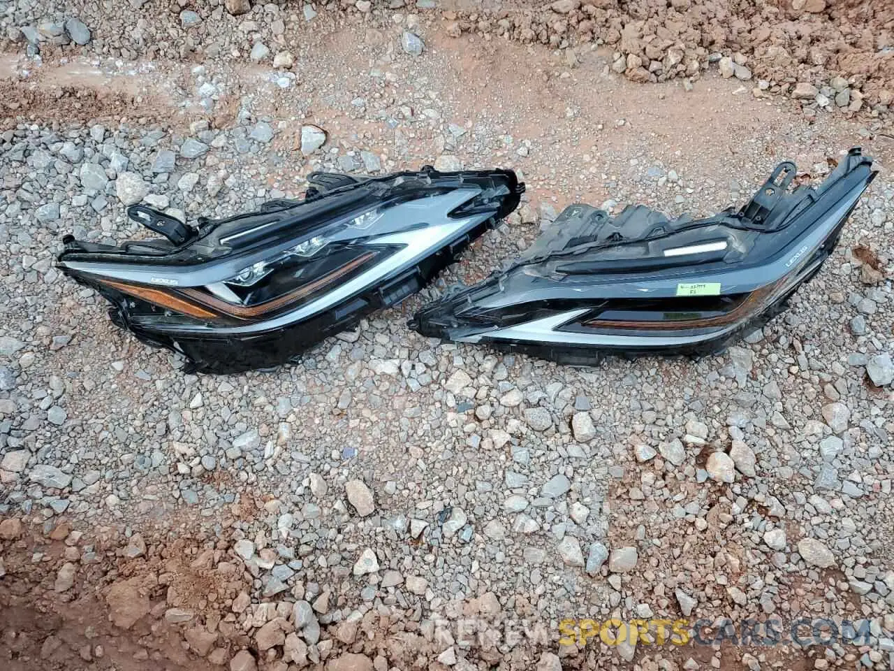 12 Photograph of a damaged car 58AEZ1B16LU057778 LEXUS ES350 2020