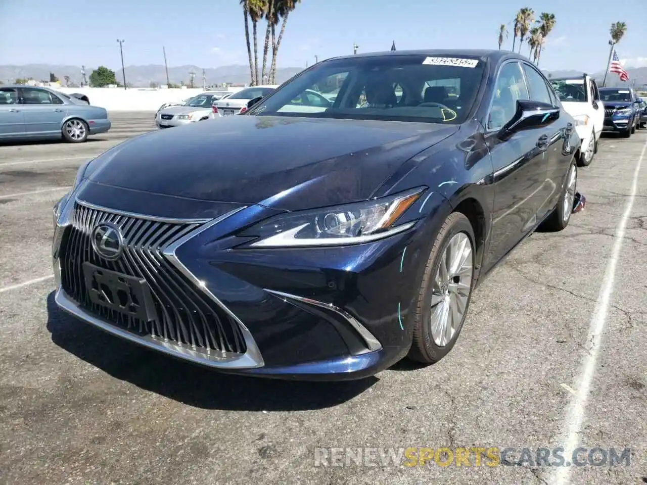 2 Photograph of a damaged car 58AEZ1B17LU057708 LEXUS ES350 2020