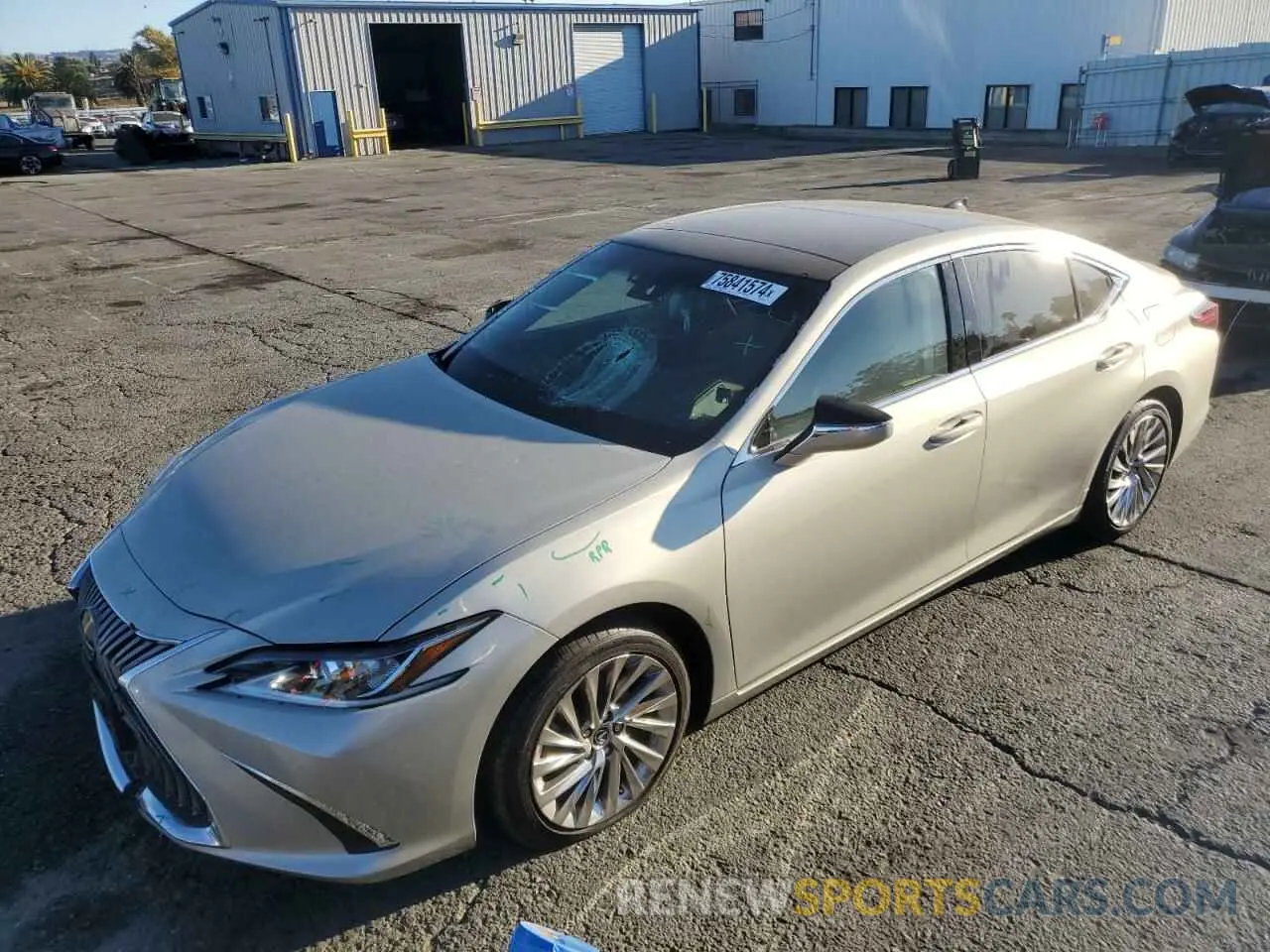 1 Photograph of a damaged car 58AEZ1B17LU074461 LEXUS ES350 2020