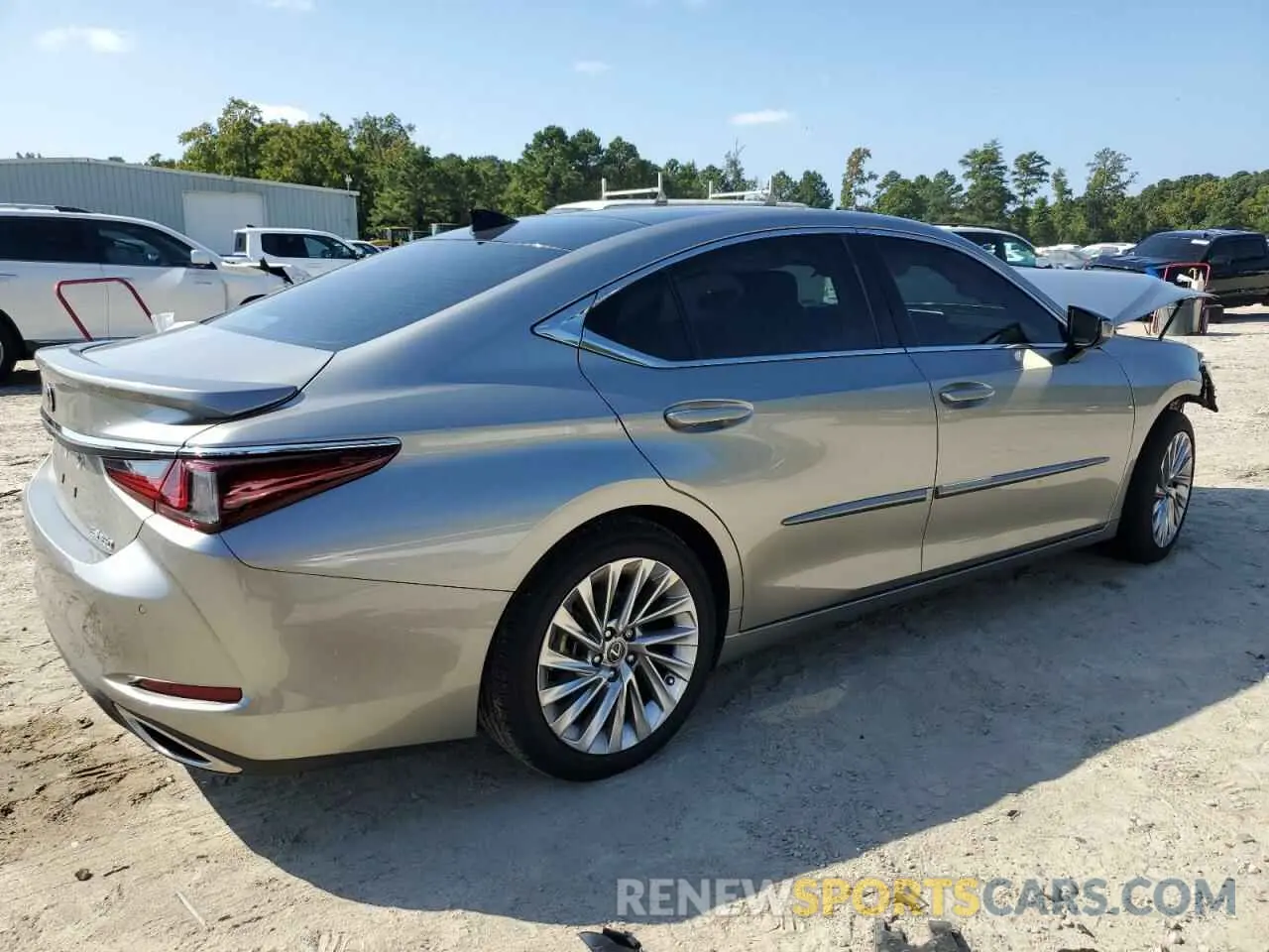 3 Photograph of a damaged car 58AEZ1B18LU073187 LEXUS ES350 2020
