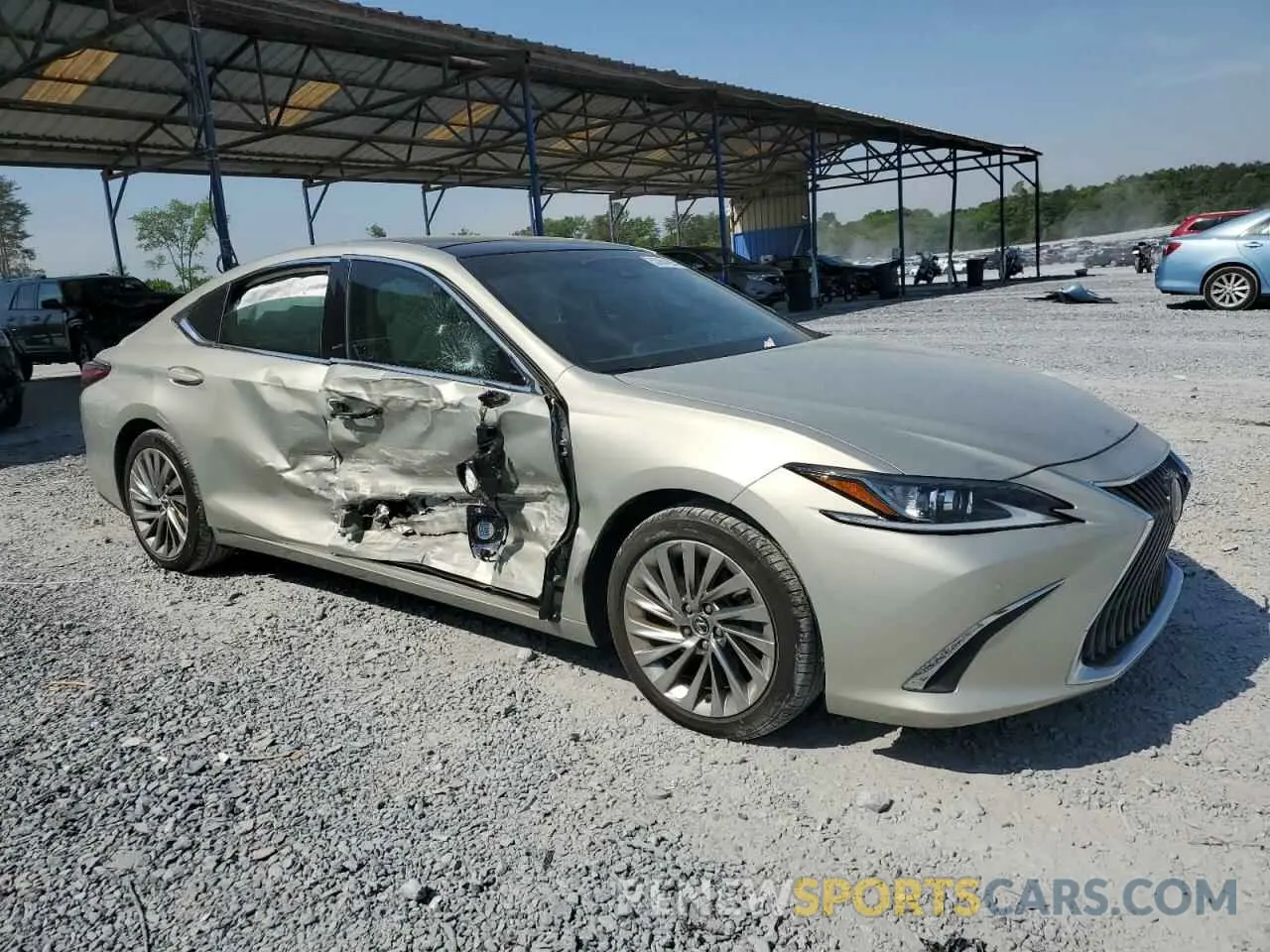 4 Photograph of a damaged car 58AEZ1B1XLU053572 LEXUS ES350 2020