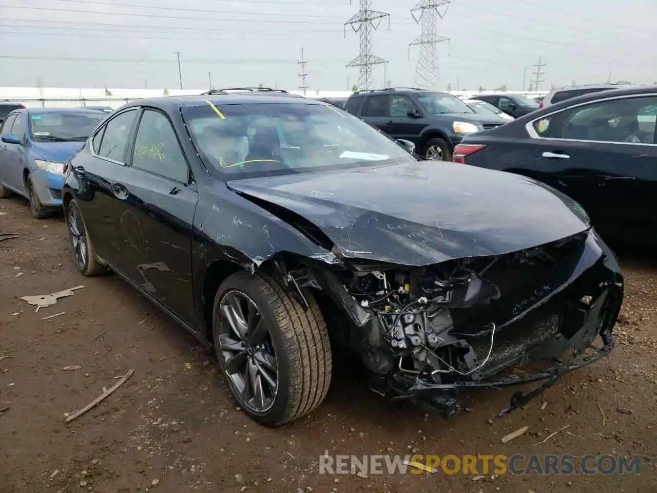 1 Photograph of a damaged car 58AGZ1B15LU064617 LEXUS ES350 2020