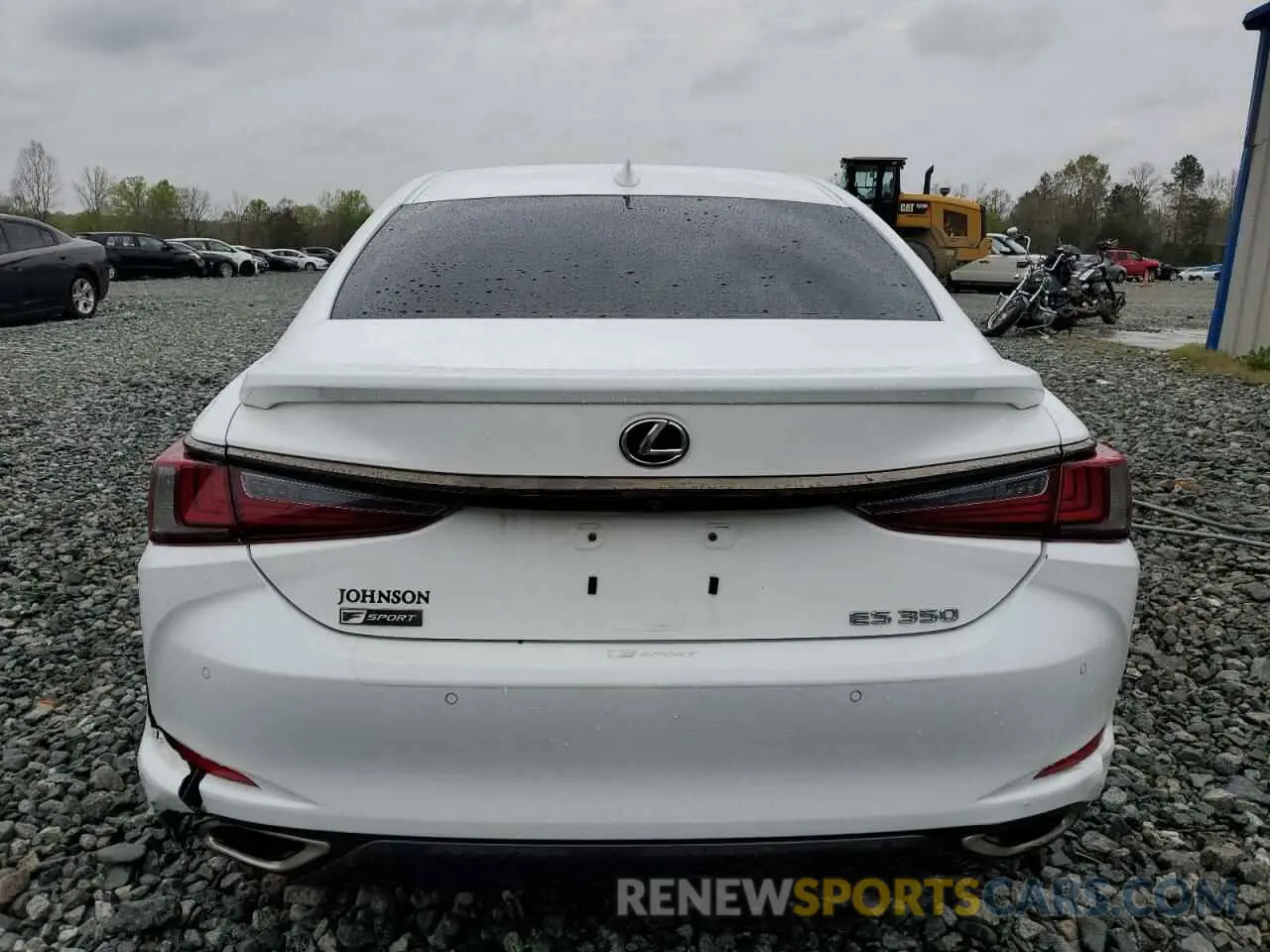 6 Photograph of a damaged car 58AGZ1B18LU060769 LEXUS ES350 2020