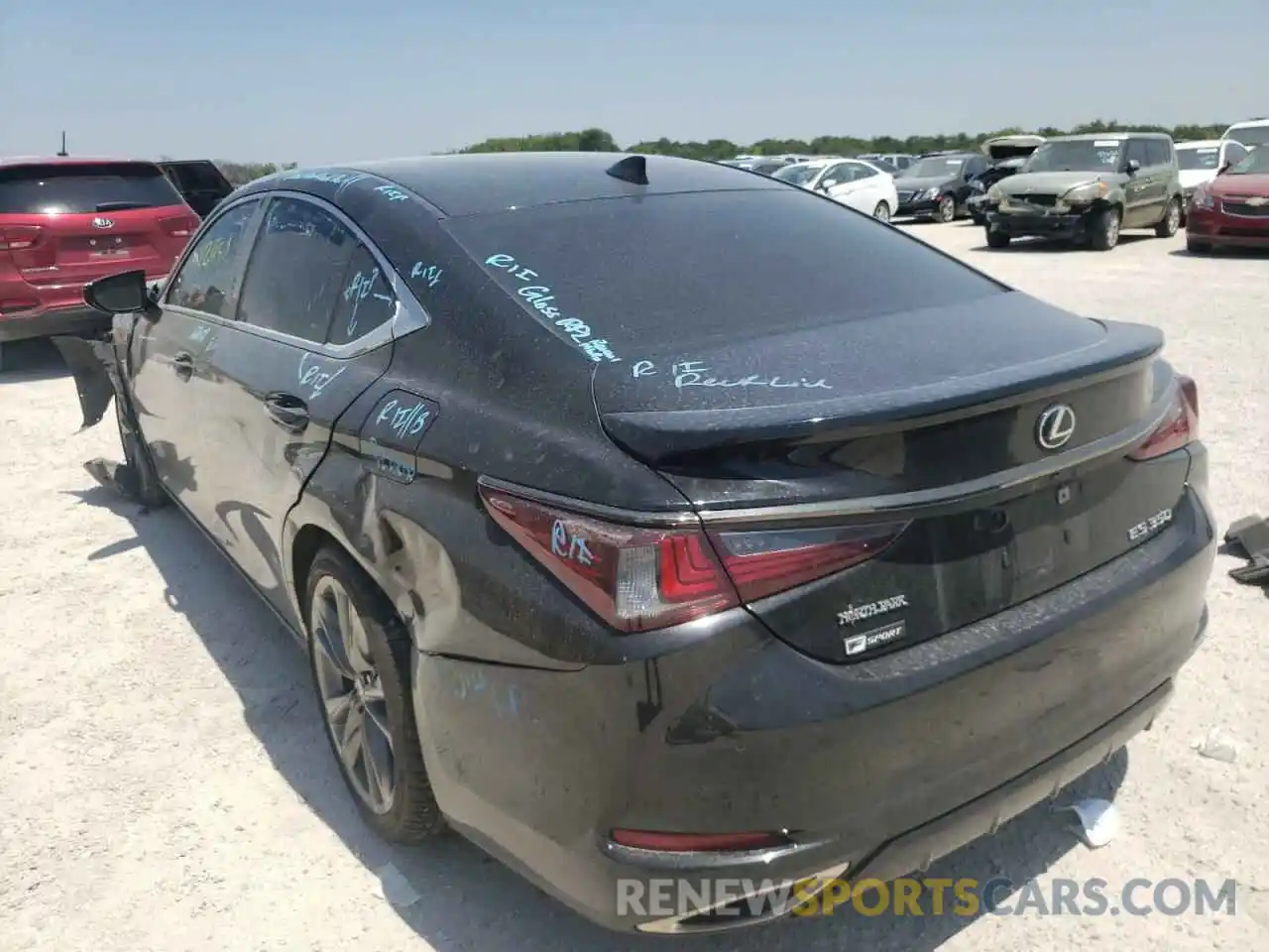 3 Photograph of a damaged car 58AGZ1B1XLU074513 LEXUS ES350 2020