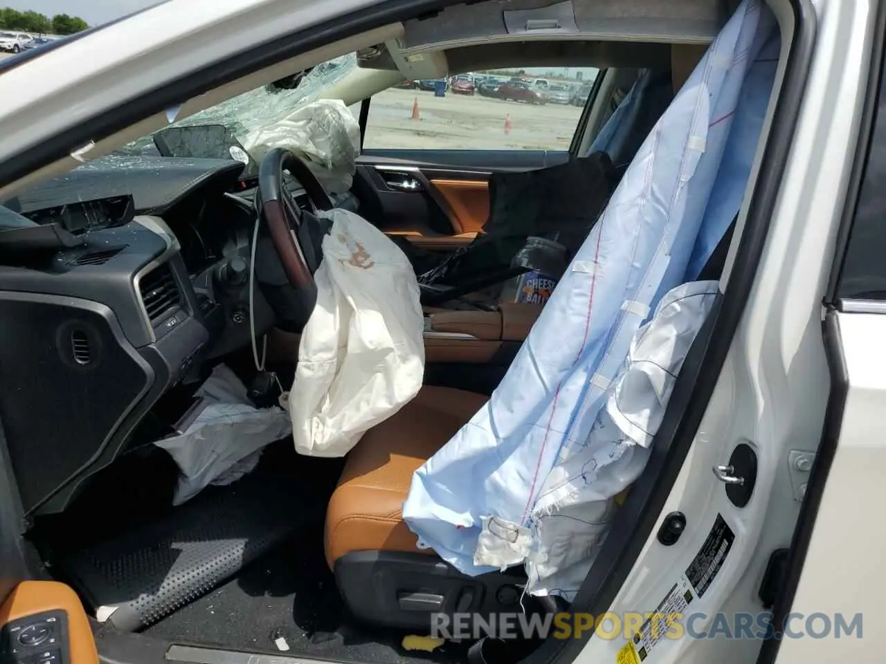 7 Photograph of a damaged car 2T2HZMAA9MC205427 LEXUS ES350 2021