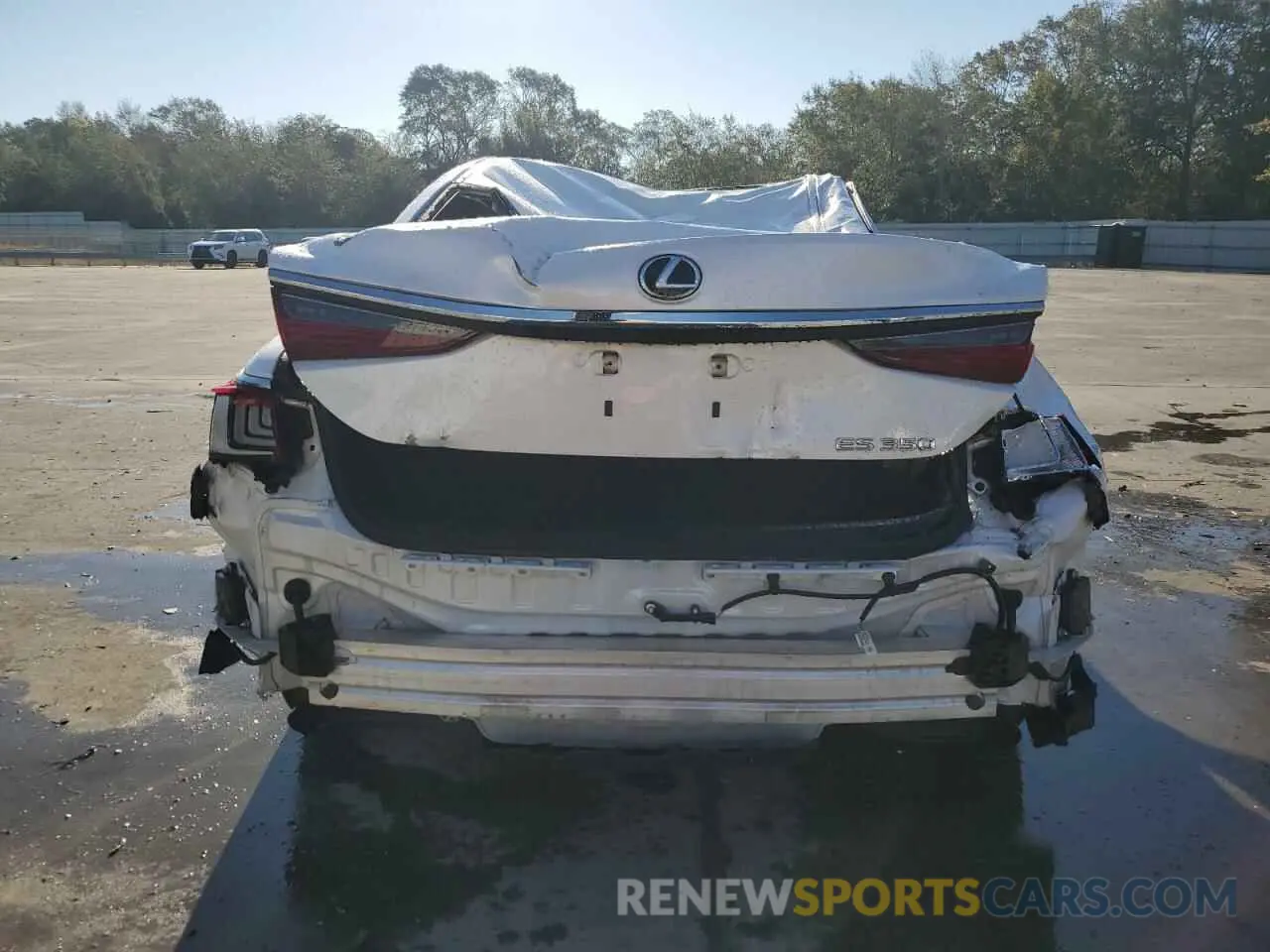 6 Photograph of a damaged car 58ADZ1B10MU093799 LEXUS ES350 2021