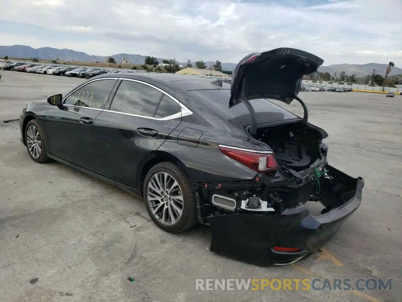 3 Photograph of a damaged car 58ADZ1B11MU086778 LEXUS ES350 2021