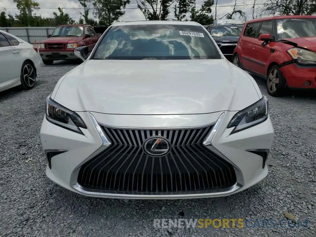 5 Photograph of a damaged car 58ADZ1B11MU106219 LEXUS ES350 2021