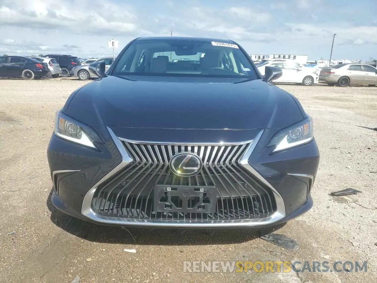5 Photograph of a damaged car 58ADZ1B12MU098003 LEXUS ES350 2021