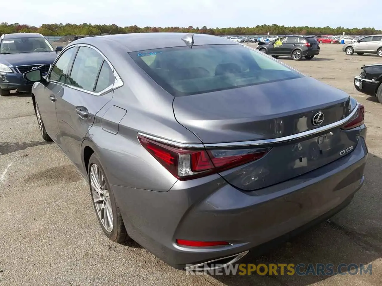 3 Photograph of a damaged car 58ADZ1B12MU104849 LEXUS ES350 2021