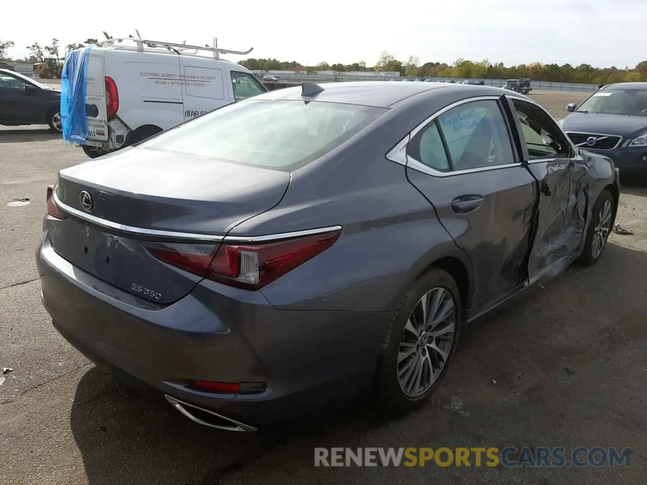 4 Photograph of a damaged car 58ADZ1B12MU104849 LEXUS ES350 2021