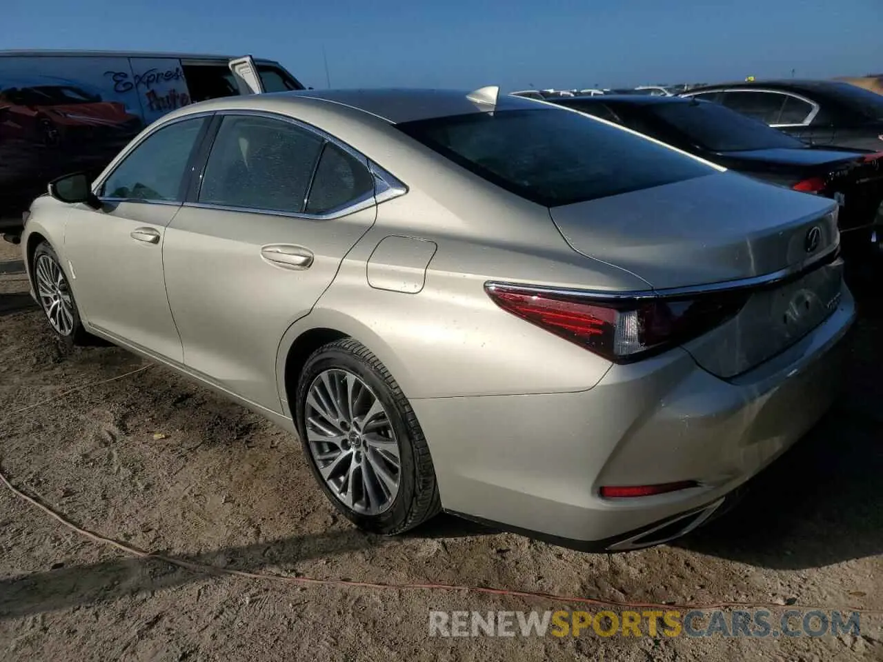 2 Photograph of a damaged car 58ADZ1B12MU108593 LEXUS ES350 2021