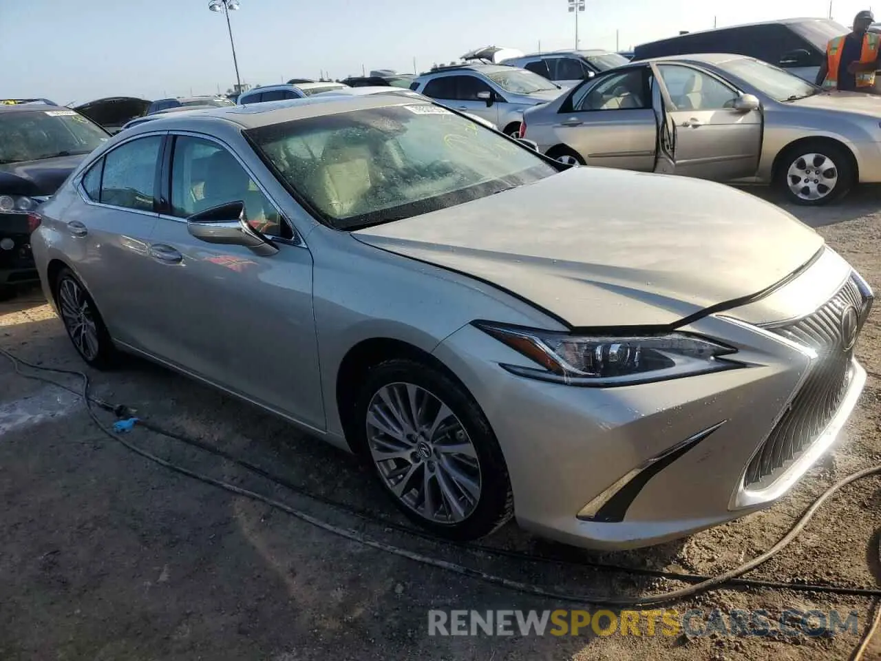 4 Photograph of a damaged car 58ADZ1B12MU108593 LEXUS ES350 2021