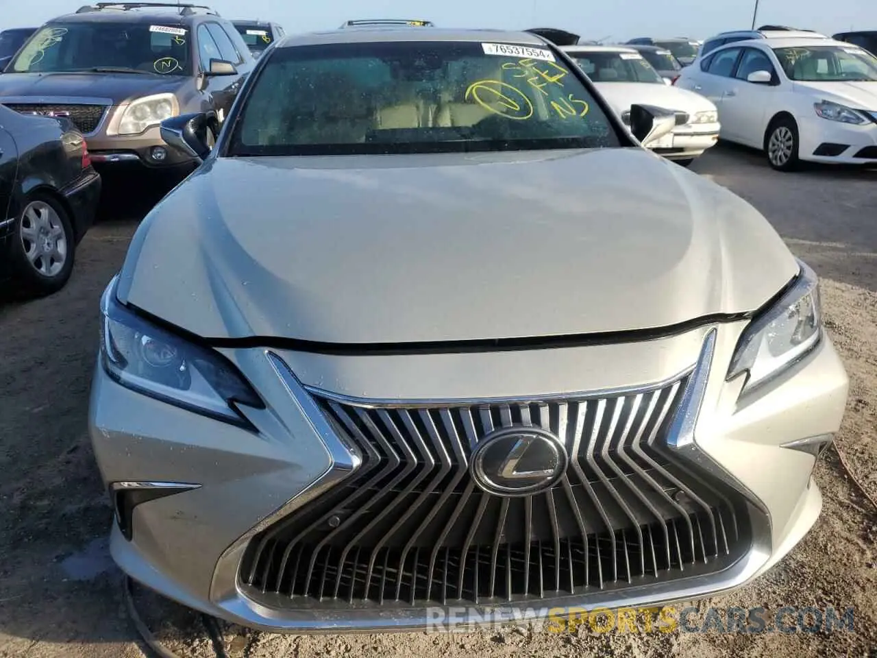 5 Photograph of a damaged car 58ADZ1B12MU108593 LEXUS ES350 2021