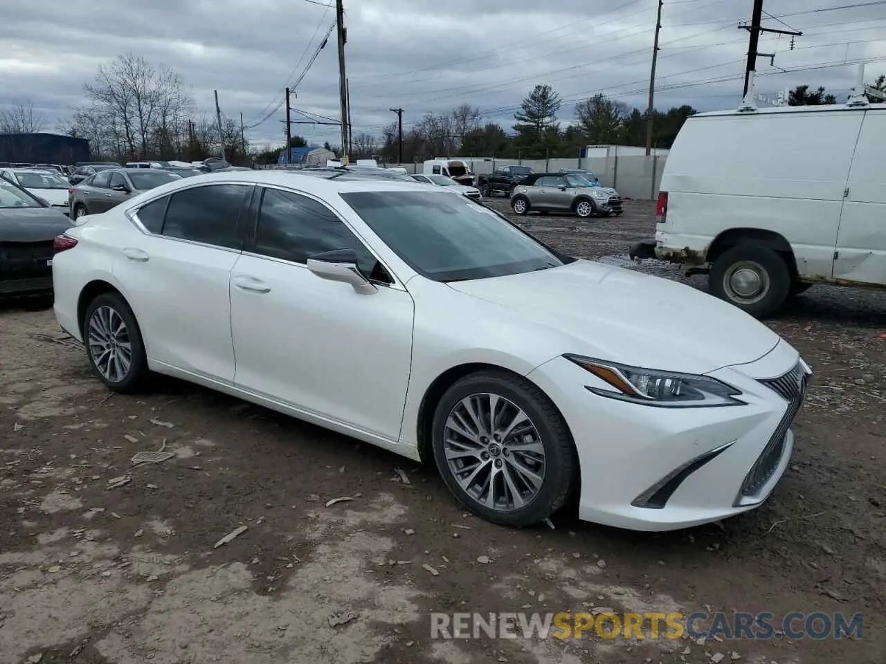 4 Photograph of a damaged car 58ADZ1B13MU103340 LEXUS ES350 2021