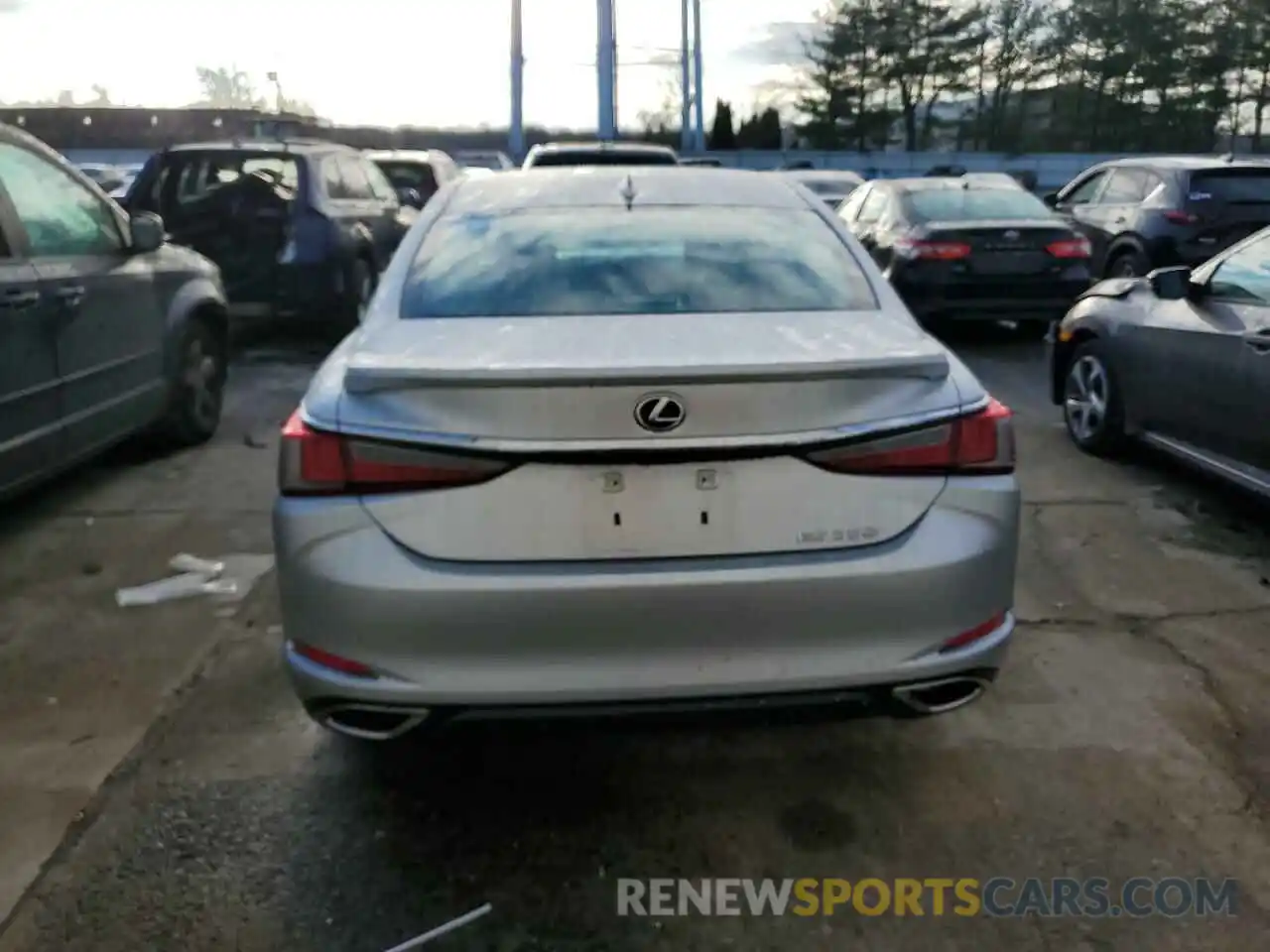 6 Photograph of a damaged car 58ADZ1B14MU104674 LEXUS ES350 2021